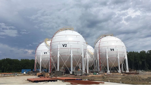 雷達液位計在丙烷球罐中的應用分析