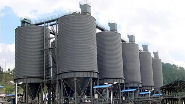 雷達料位計測量燃料倉的安裝技巧