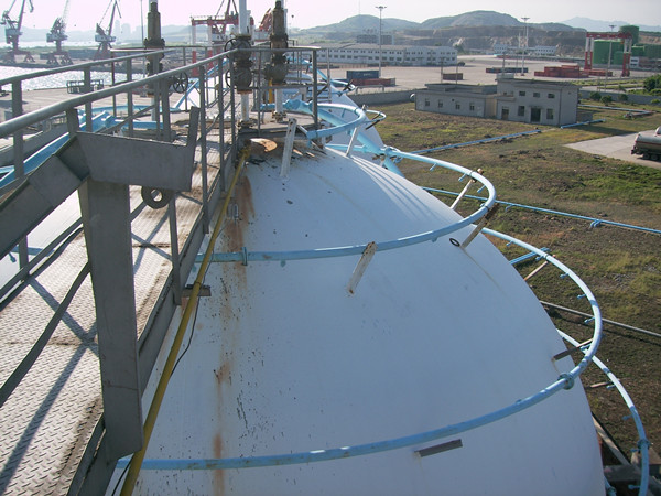 導波雷達液位計測量加氫液化氣儲罐