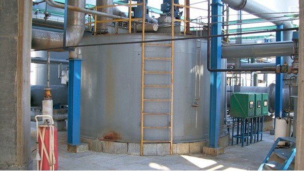 雷達液位計在罐區測量的選型要點