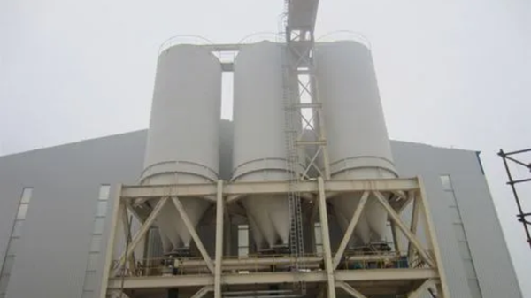 雷達物位計測量高位料倉