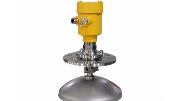 案例：雷達物位計測量金屬錐形底倉