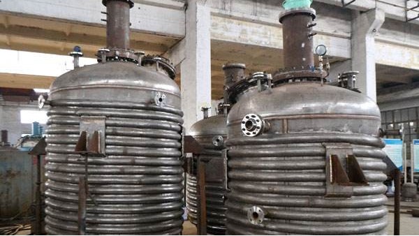 雷達液位計在涂料配料罐測量中的難點與實踐應用