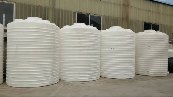 雷達液位計測量冷卻液儲罐